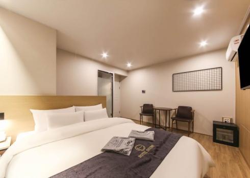 Gwangju Divine Hotel Gwangju Metropolitan City Zimmer foto