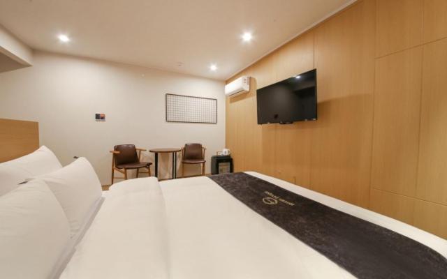 Gwangju Divine Hotel Gwangju Metropolitan City Zimmer foto